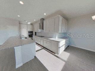 Image No.5-6 Bed Property for sale