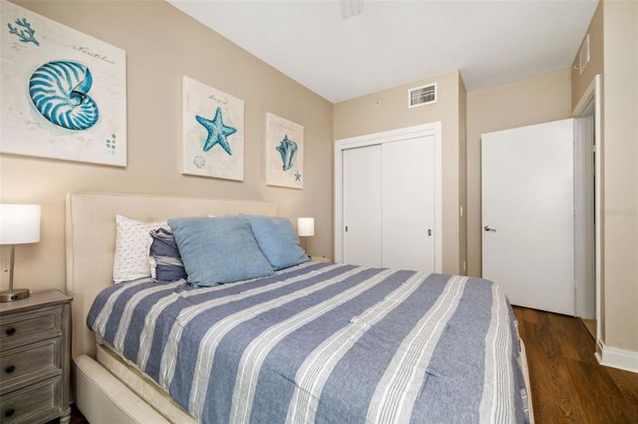 Image No.26-3 Bed Property for sale