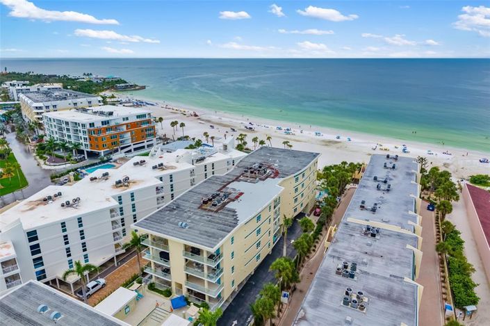 Image No.5-3 Bed Property for sale