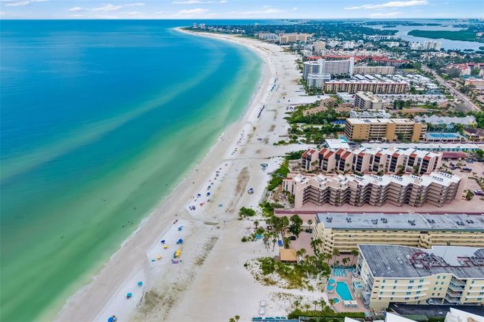 Image No.52-3 Bed Property for sale