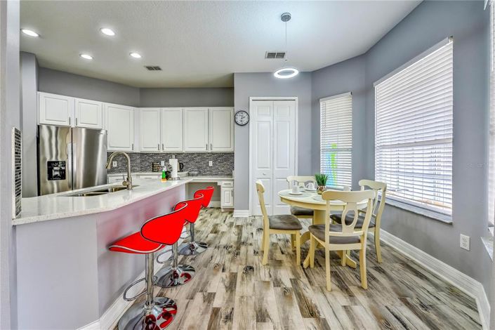 Image No.14-5 Bed Property for sale