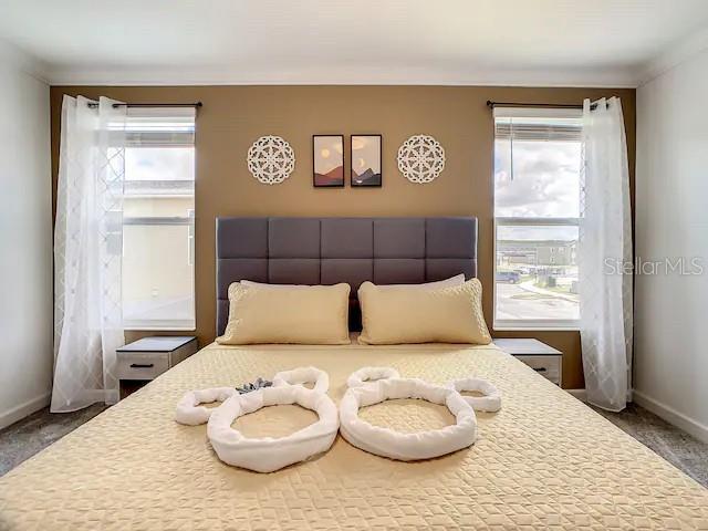 Image No.10-6 Bed Property for sale