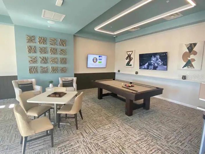 Image No.11-6 Bed Property for sale