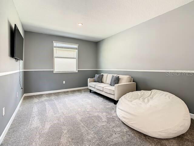 Image No.18-6 Bed Property for sale