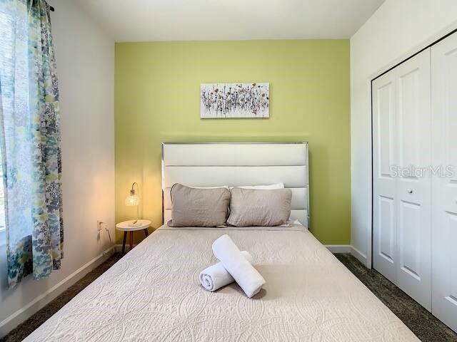 Image No.32-6 Bed Property for sale