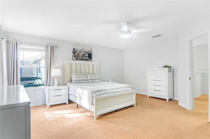 Image No.26-6 Bed Property for sale