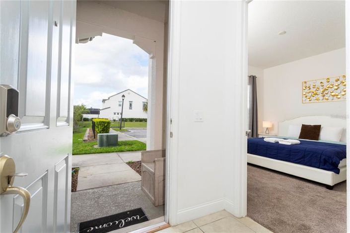 Image No.4-5 Bed Townhouse for sale