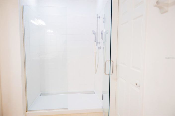 Image No.5-4 Bed Property for sale