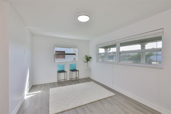 Image No.33-3 Bed Property for sale