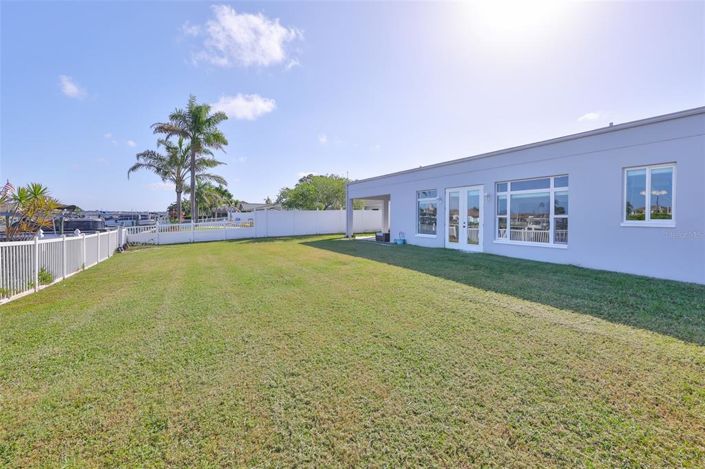 Image No.44-3 Bed Property for sale