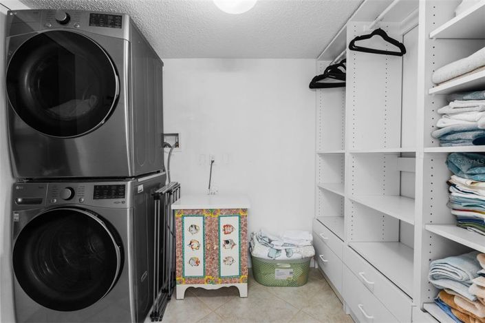 Image No.21-Propriété de 2 chambres à vendre à Sarasota