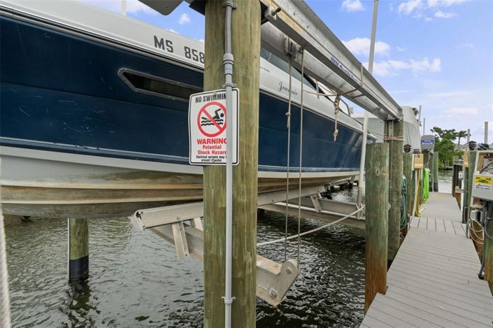 Image No.32-Propriété de 2 chambres à vendre à Sarasota