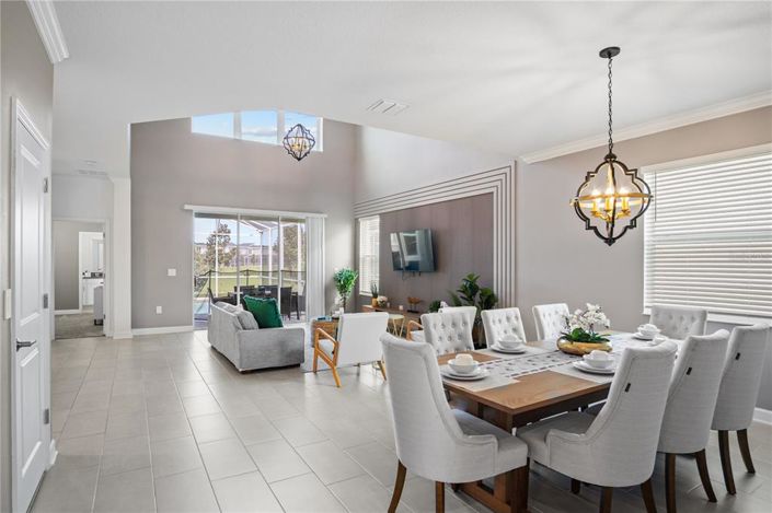 Image No.10-5 Bed Property for sale