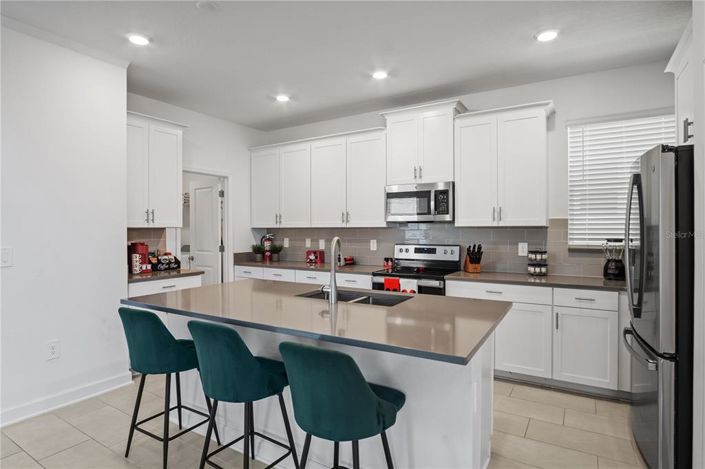 Image No.16-5 Bed Property for sale