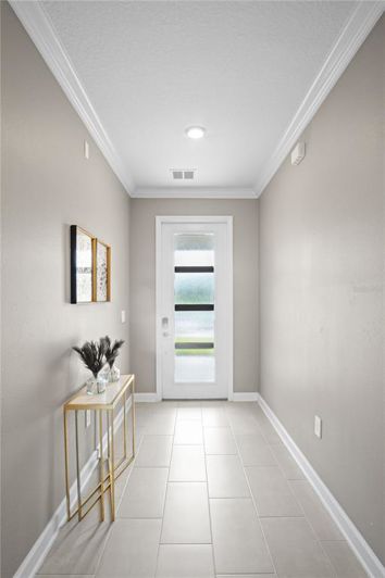 Image No.5-5 Bed Property for sale