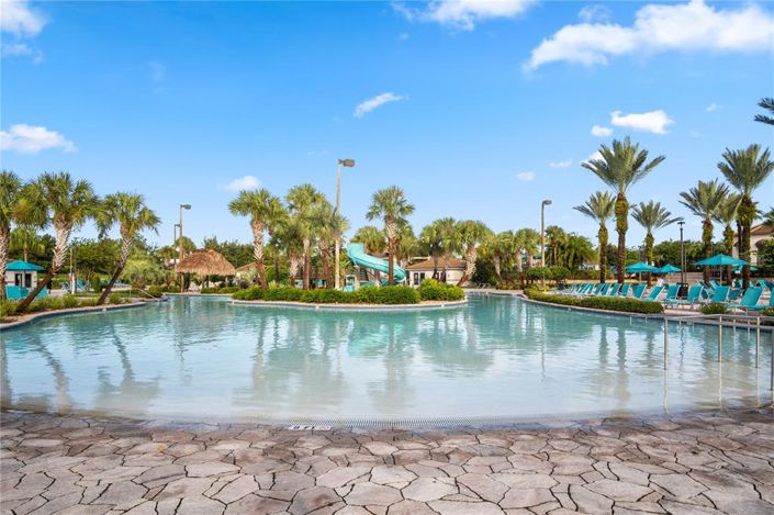 Image No.72-5 Bed Property for sale