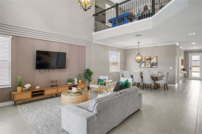 Image No.8-5 Bed Property for sale