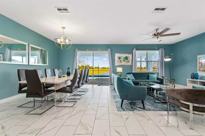 Image No.2-8 Bed Property for sale