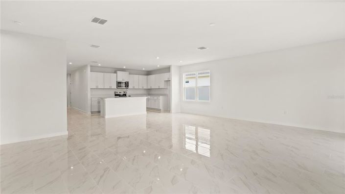 Image No.11-4 Bed Property for sale