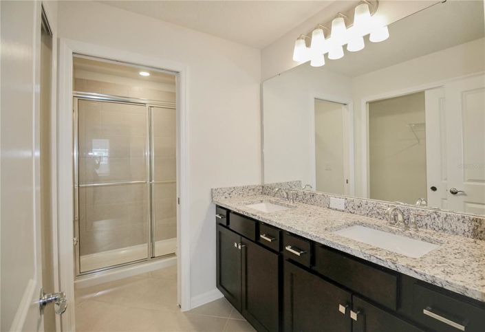 Image No.22-Maison de ville de 5 chambres à vendre à Clermont