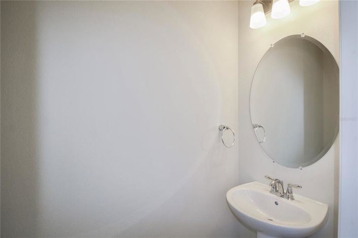 Image No.43-5 Bed Townhouse for sale