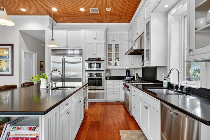 Image No.10-Propriété de 4 chambres à vendre à Sarasota