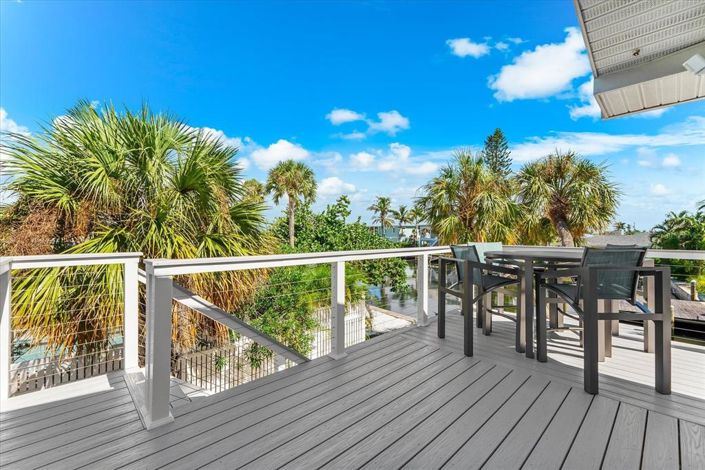 Image No.22-3 Bed Property for sale