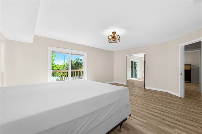 Image No.30-3 Bed Property for sale