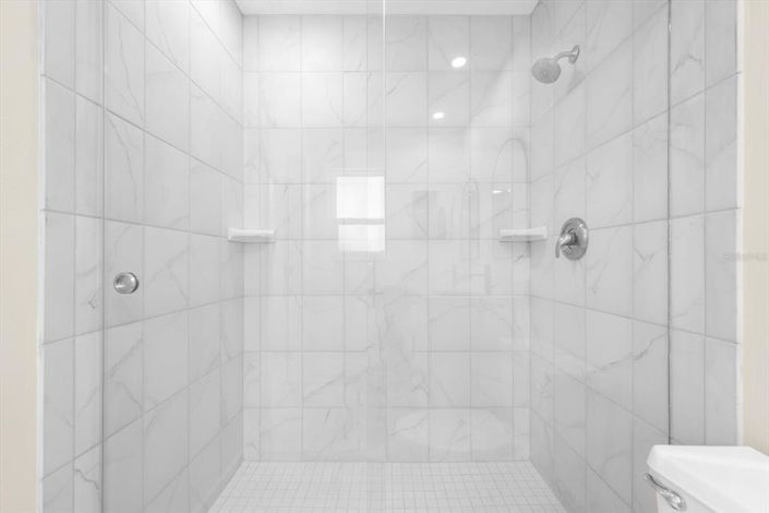 Image No.32-3 Bed Property for sale