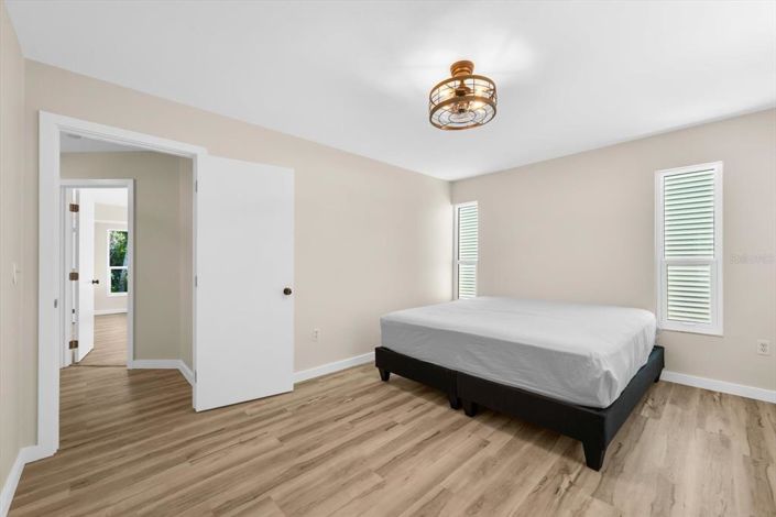 Image No.38-3 Bed Property for sale