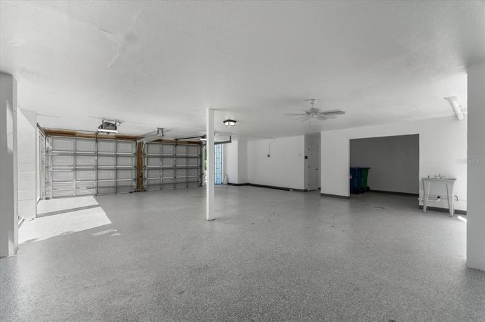 Image No.53-3 Bed Property for sale