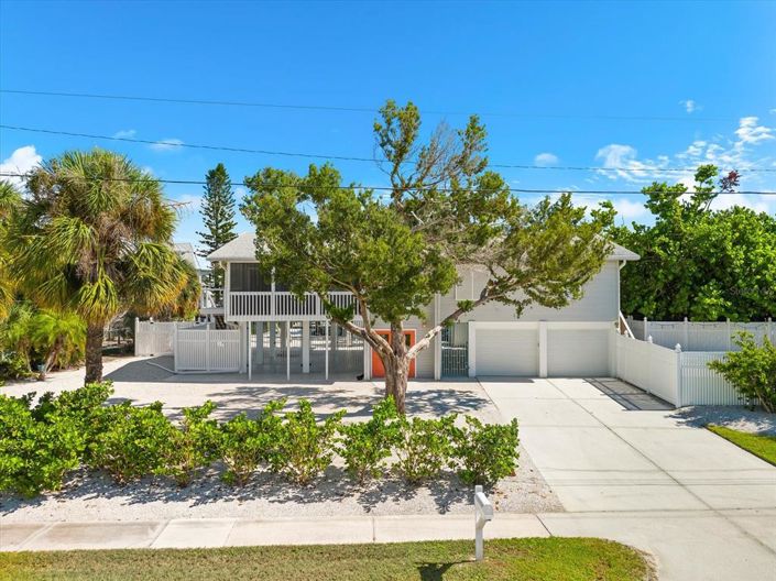 Image No.61-3 Bed Property for sale