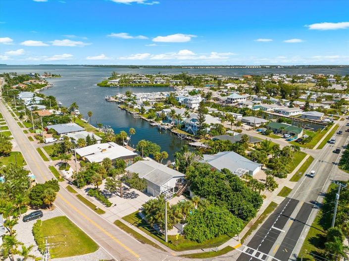 Image No.64-3 Bed Property for sale