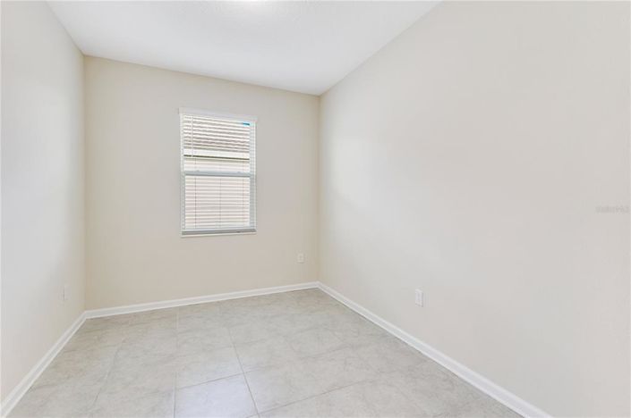 Image No.15-4 Bed Property for sale