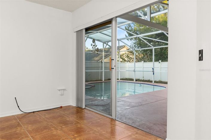 Image No.35-3 Bed Property for sale