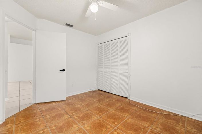 Image No.41-3 Bed Property for sale