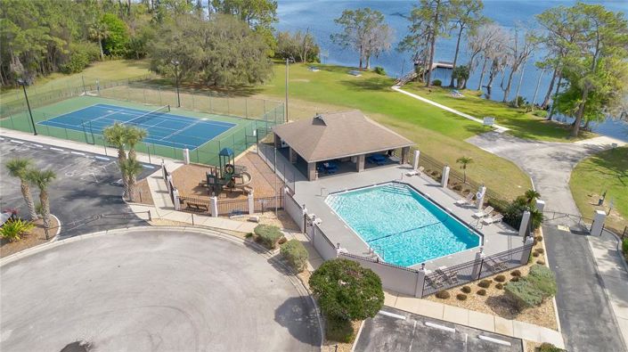 Image No.55-3 Bed Property for sale