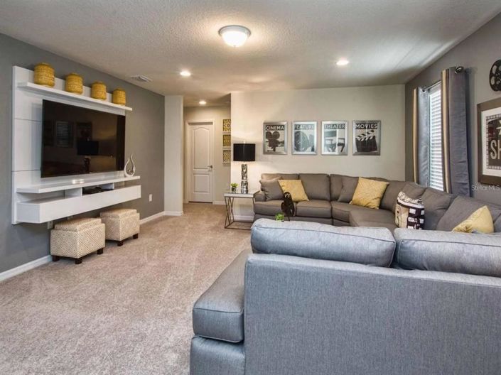 Image No.33-6 Bed Property for sale