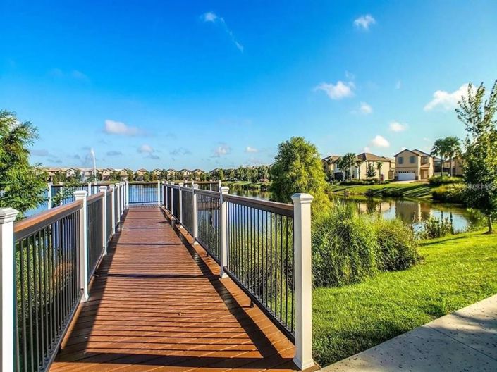 Image No.41-6 Bed Property for sale