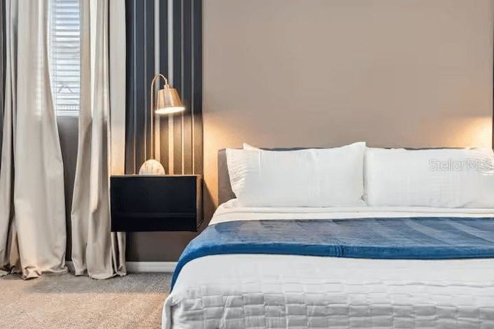 Image No.14-5 Bed Property for sale