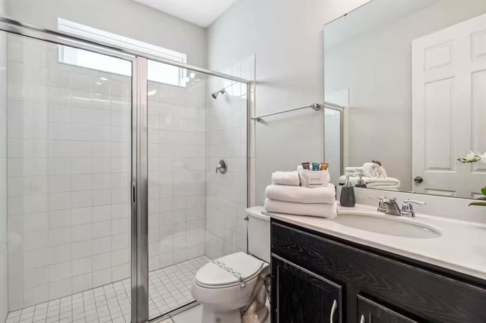 Image No.29-5 Bed Property for sale