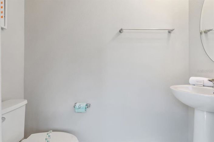 Image No.31-5 Bed Property for sale