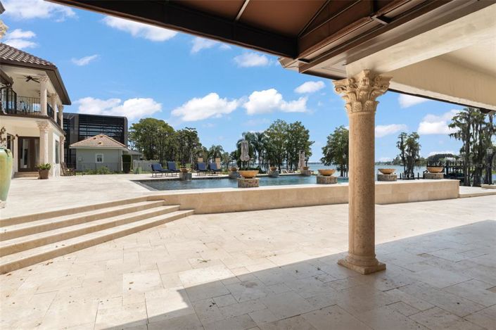 Image No.39-5 Bed Property for sale