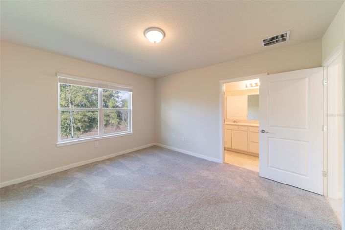 Image No.13-Propriété de 4 chambres à vendre à Clermont