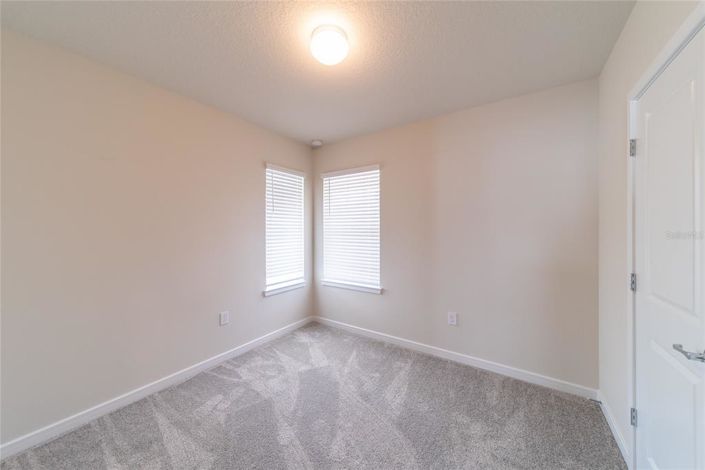 Image No.21-Propriété de 4 chambres à vendre à Clermont