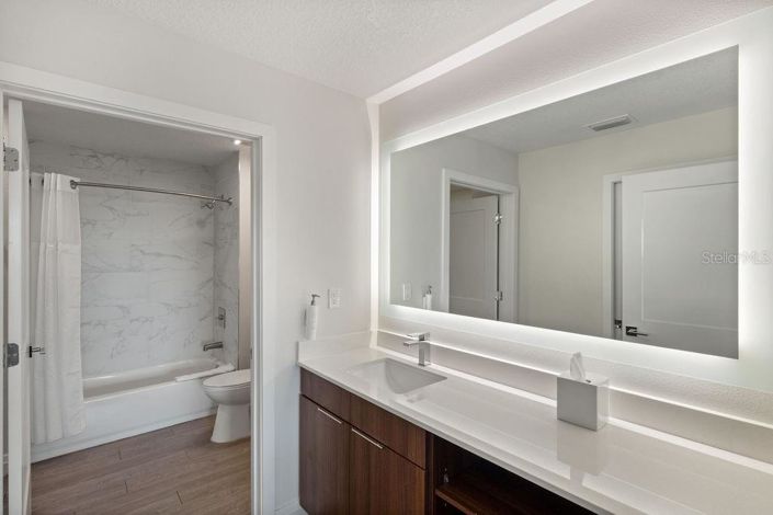 Image No.20-Propriété de 2 chambres à vendre à Winter Garden