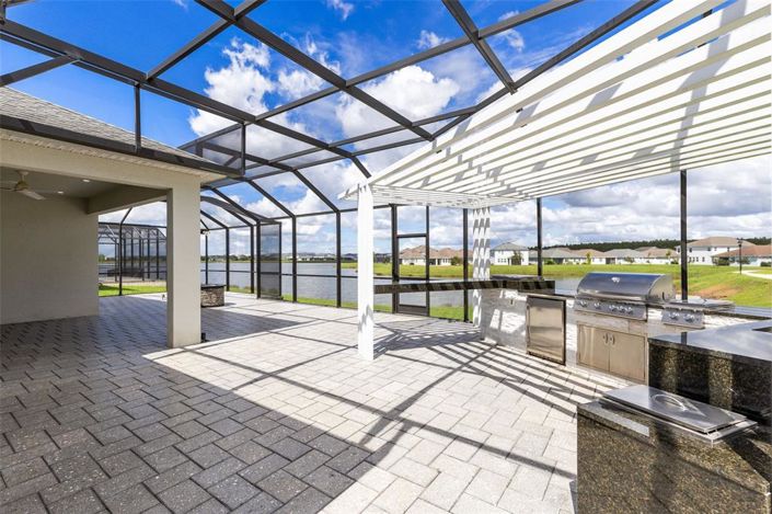 Image No.25-4 Bed Property for sale