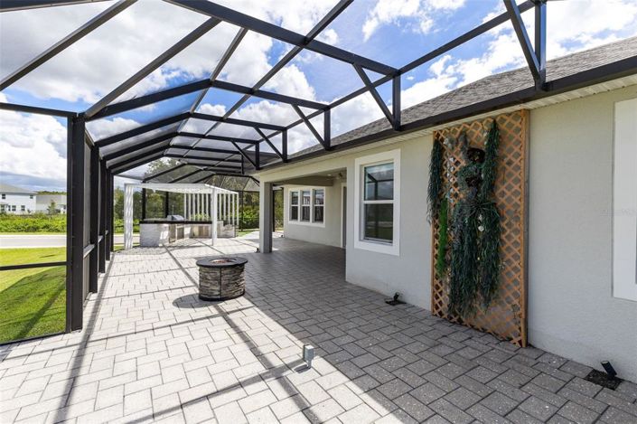 Image No.26-4 Bed Property for sale