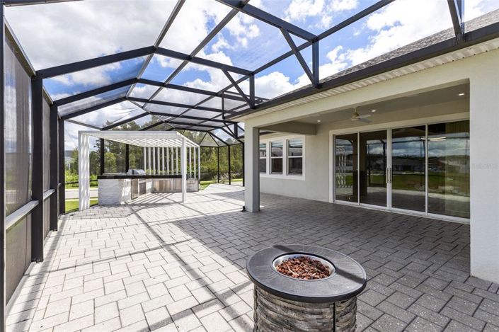 Image No.27-4 Bed Property for sale