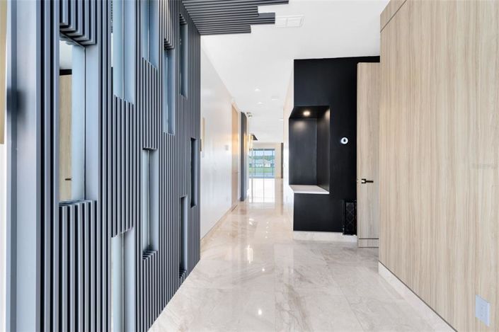 Image No.3-4 Bed Property for sale